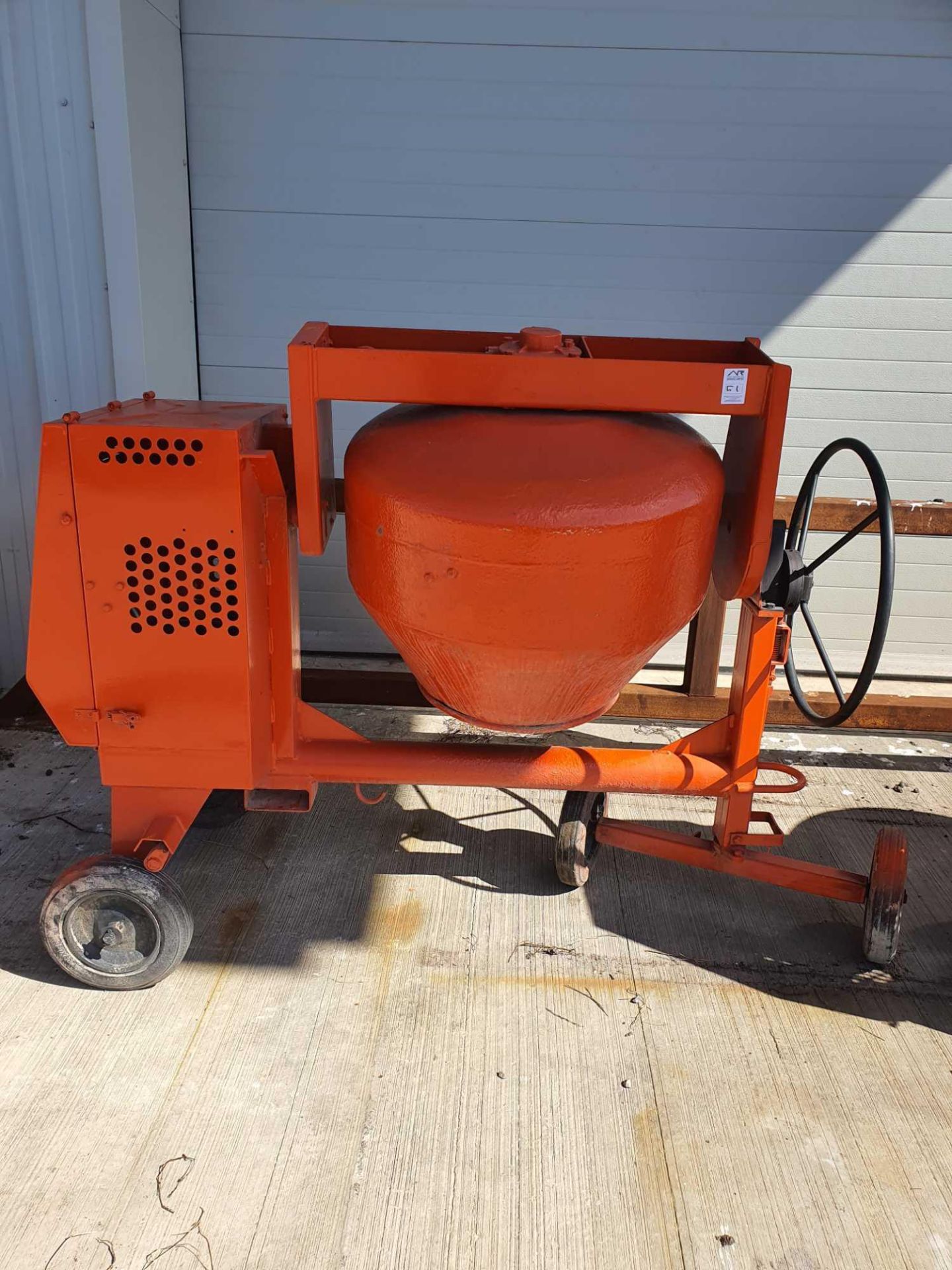 Belle 110v site mixer