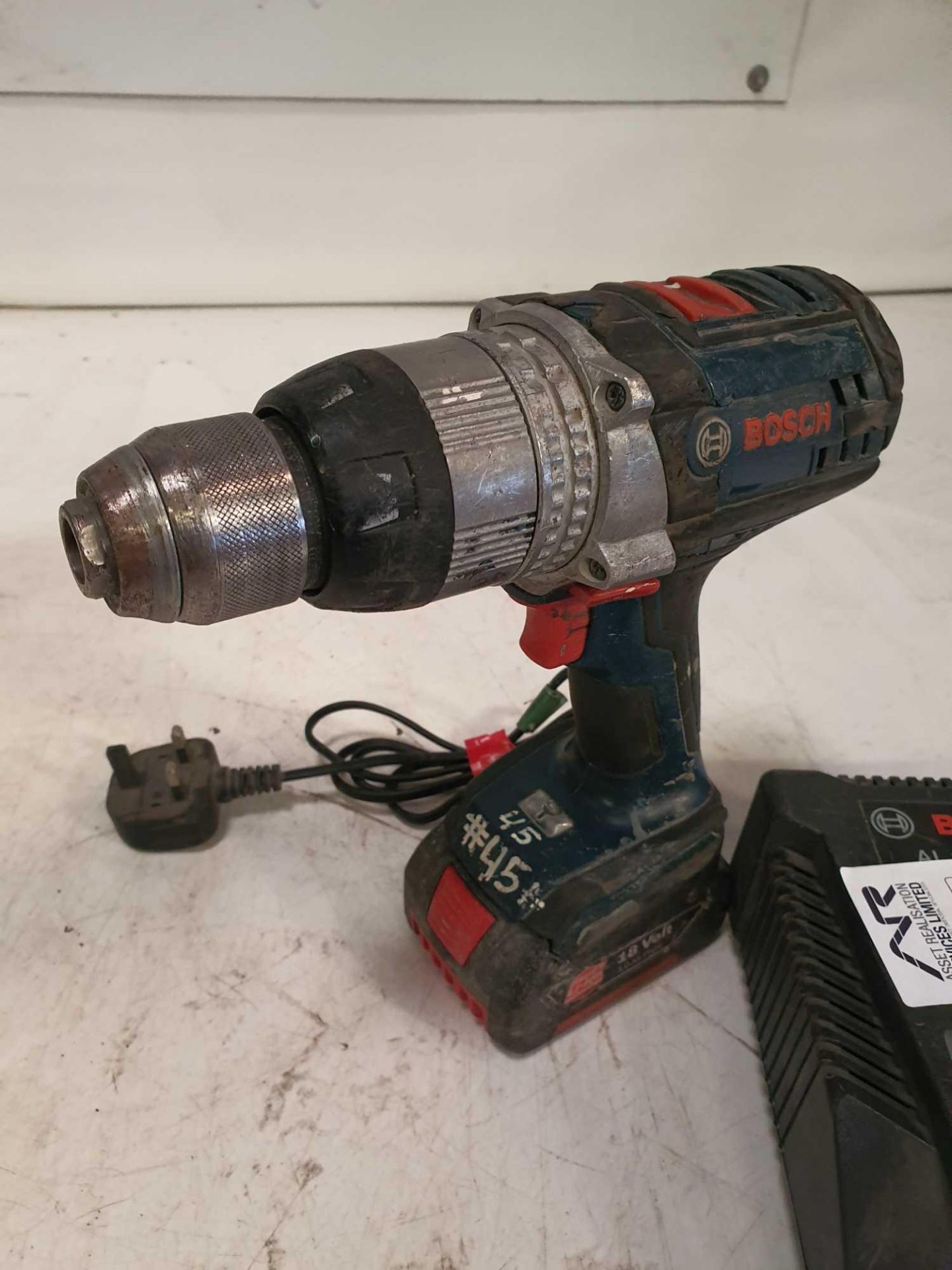 Bosch combi drill with charger - Image 2 of 2