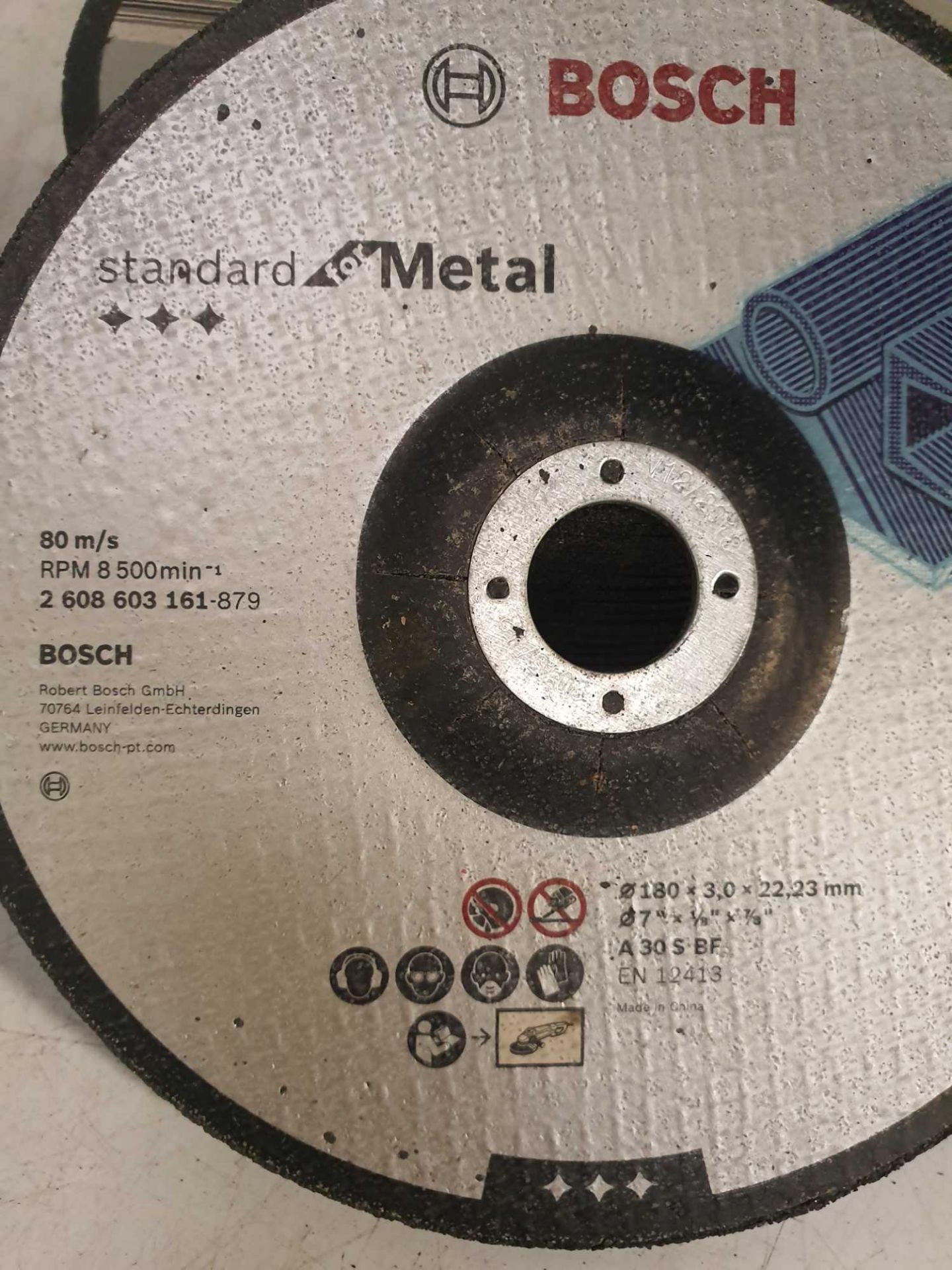 18 x bosch metal cutting disc - Image 2 of 2