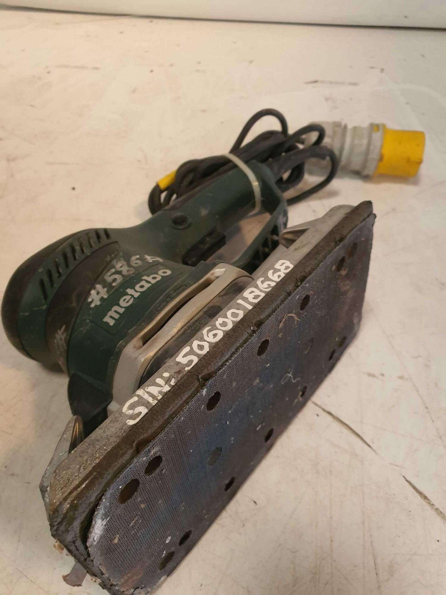 Metabo 110v hand held sander - Image 3 of 3