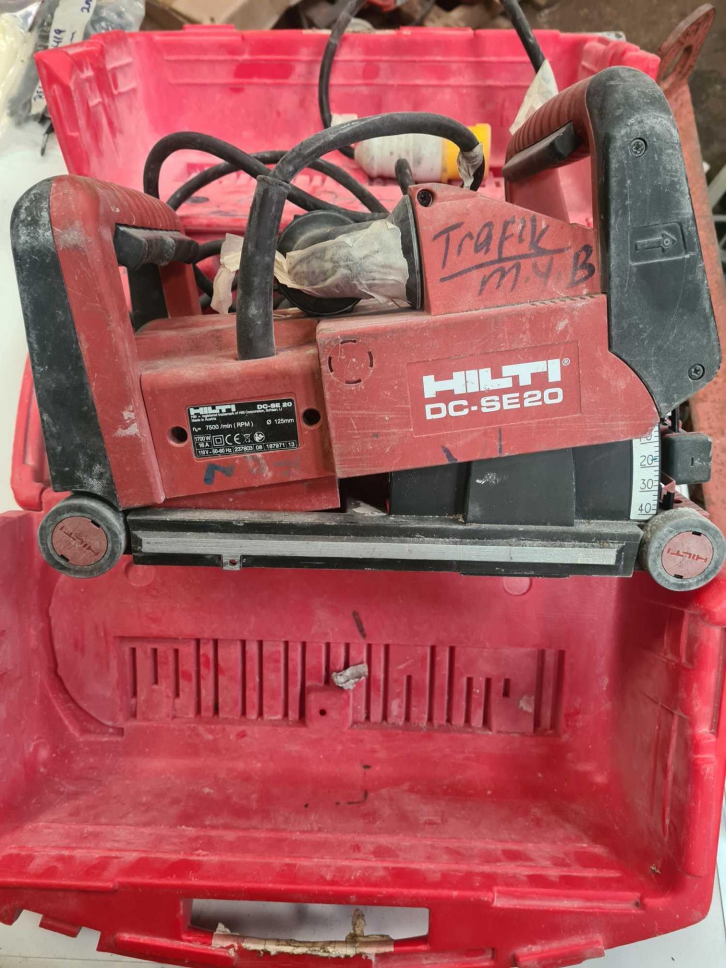 Hilti DC-SE 20 WALL CHASER 110VOLTS
