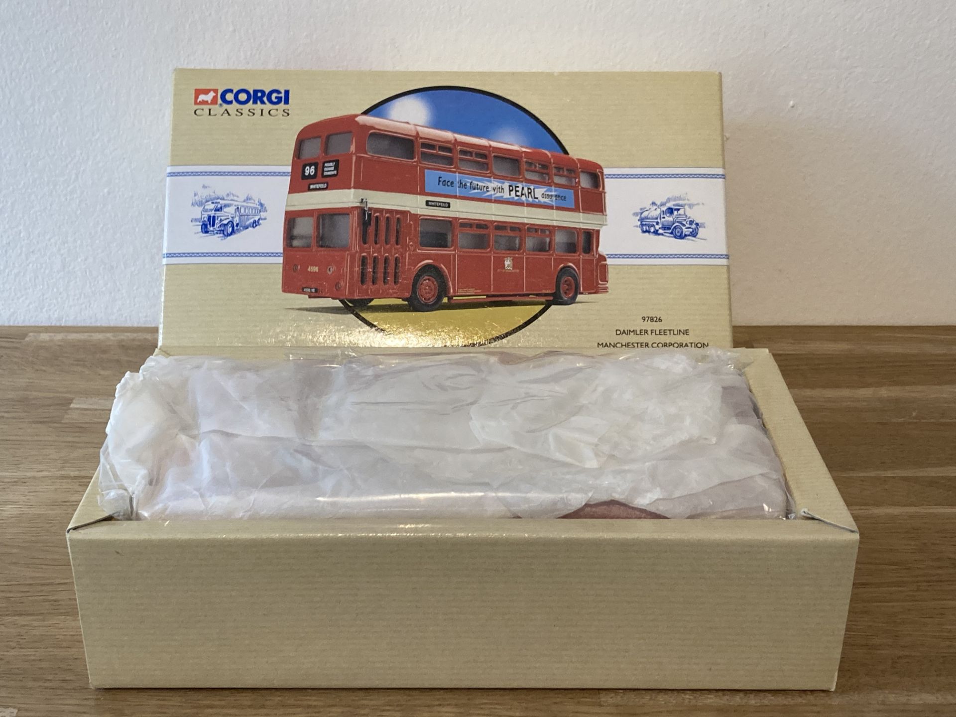 Limited Edition Corgi Classics Daimler Fleetline Manchester Corporation - 97826 - Image 16 of 16