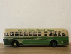 Limited Edition Corgi Classics General Motors 4507 Fifth Avenue - 98604