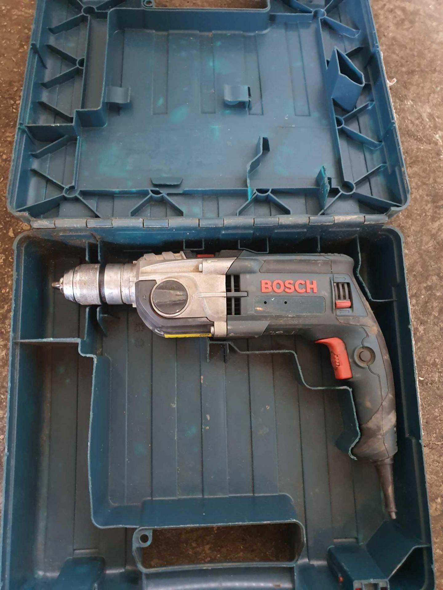Bosch 110v drill - Image 2 of 2