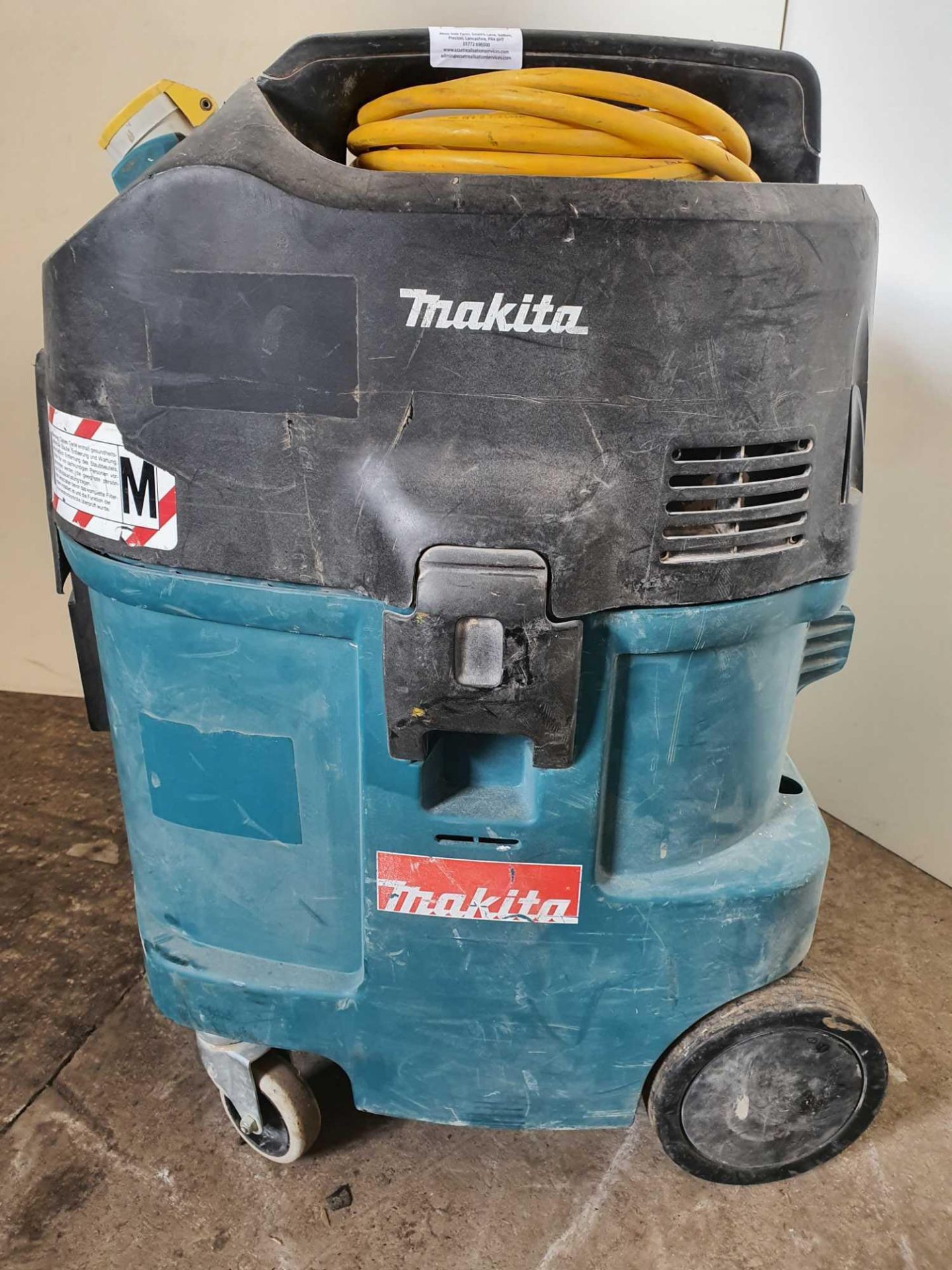 Makita 110v dust exctaction unit - Image 2 of 3