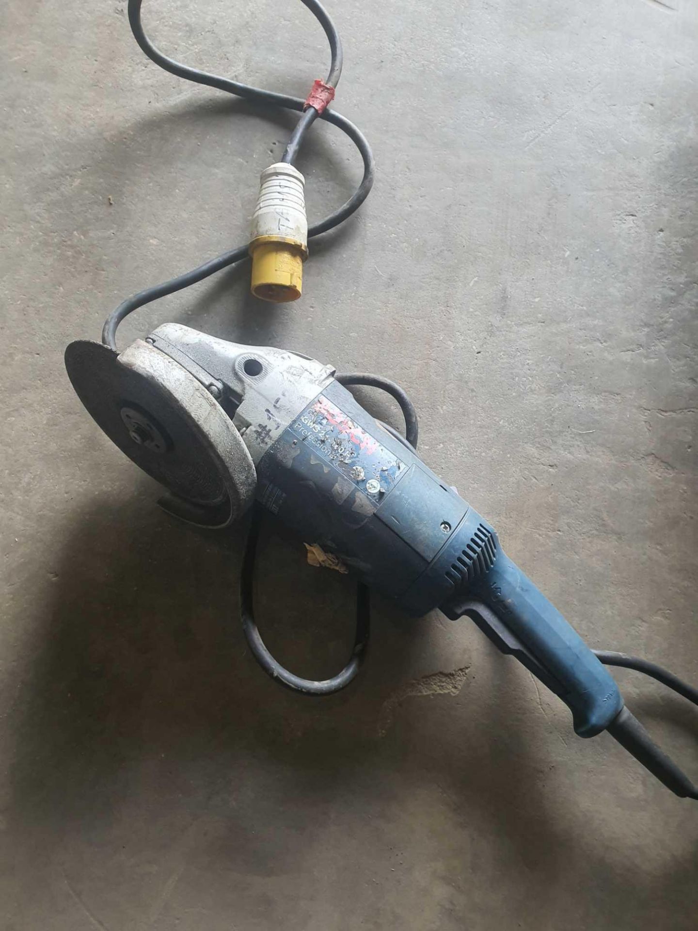 110v Bosch grinder - Image 2 of 2