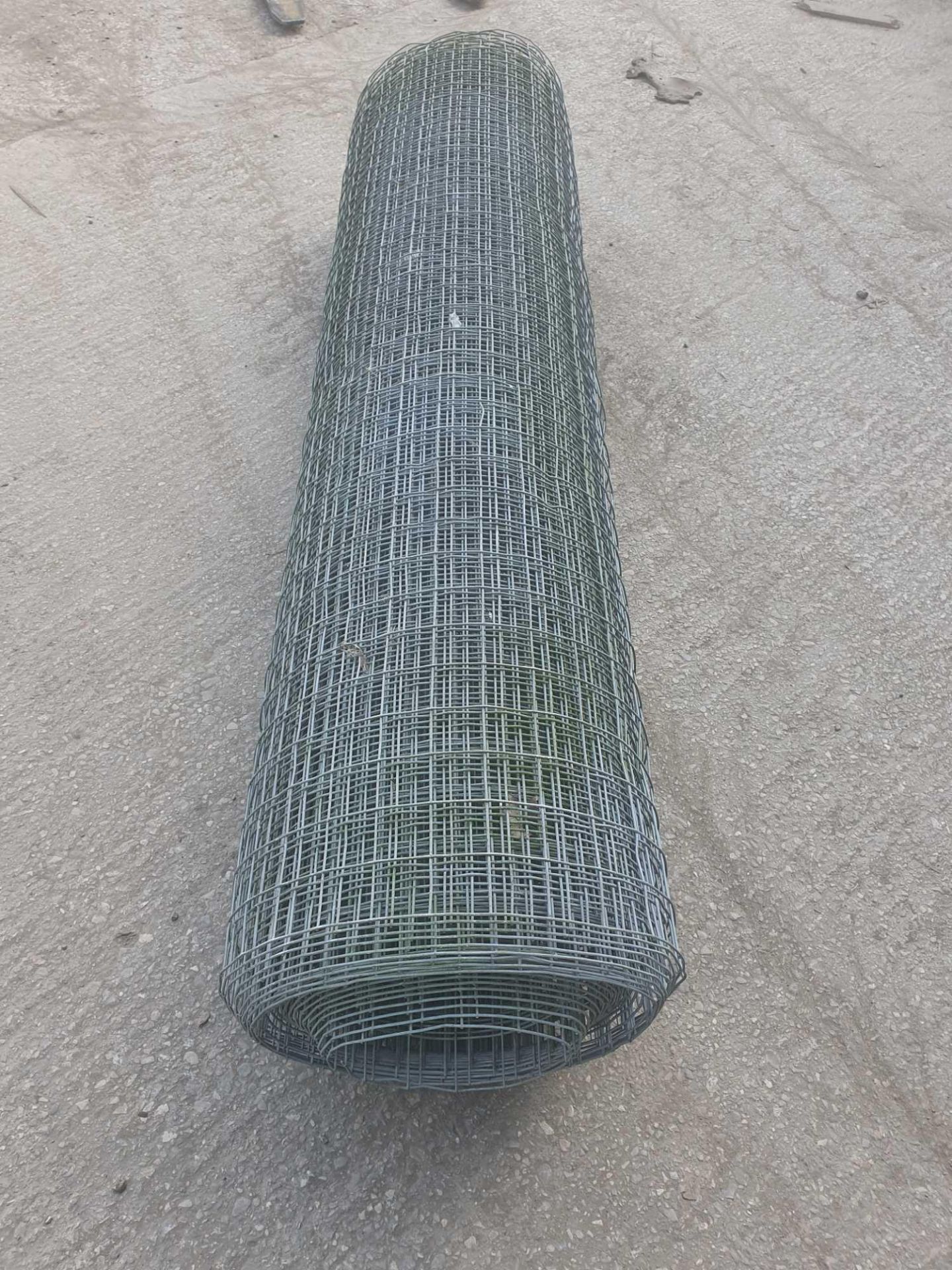 Roll of wire mesh