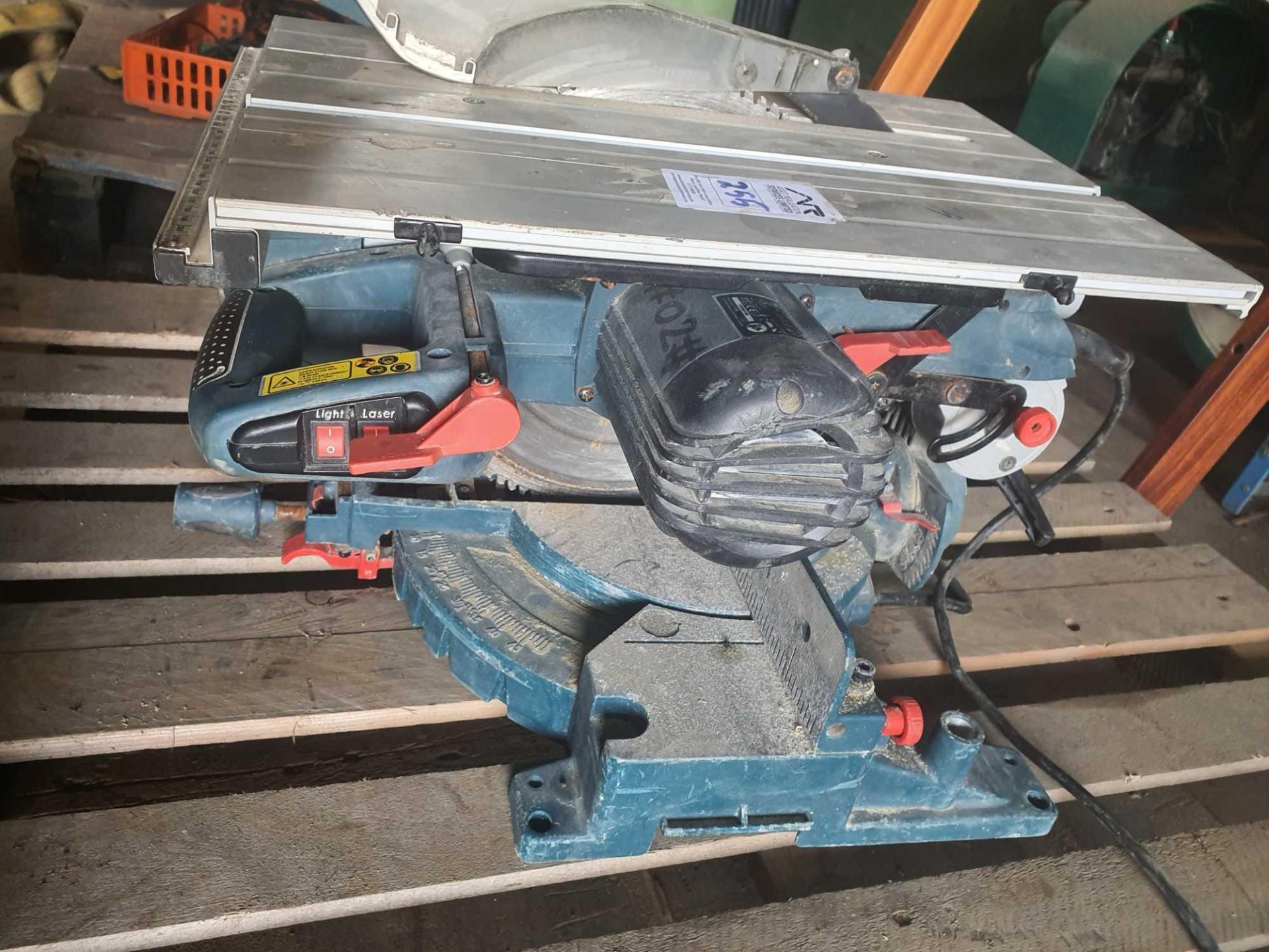 Bosch 110v Table saw and mitre saw in one - Image 2 of 3