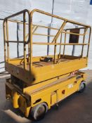 Electric scissor lift/ platform