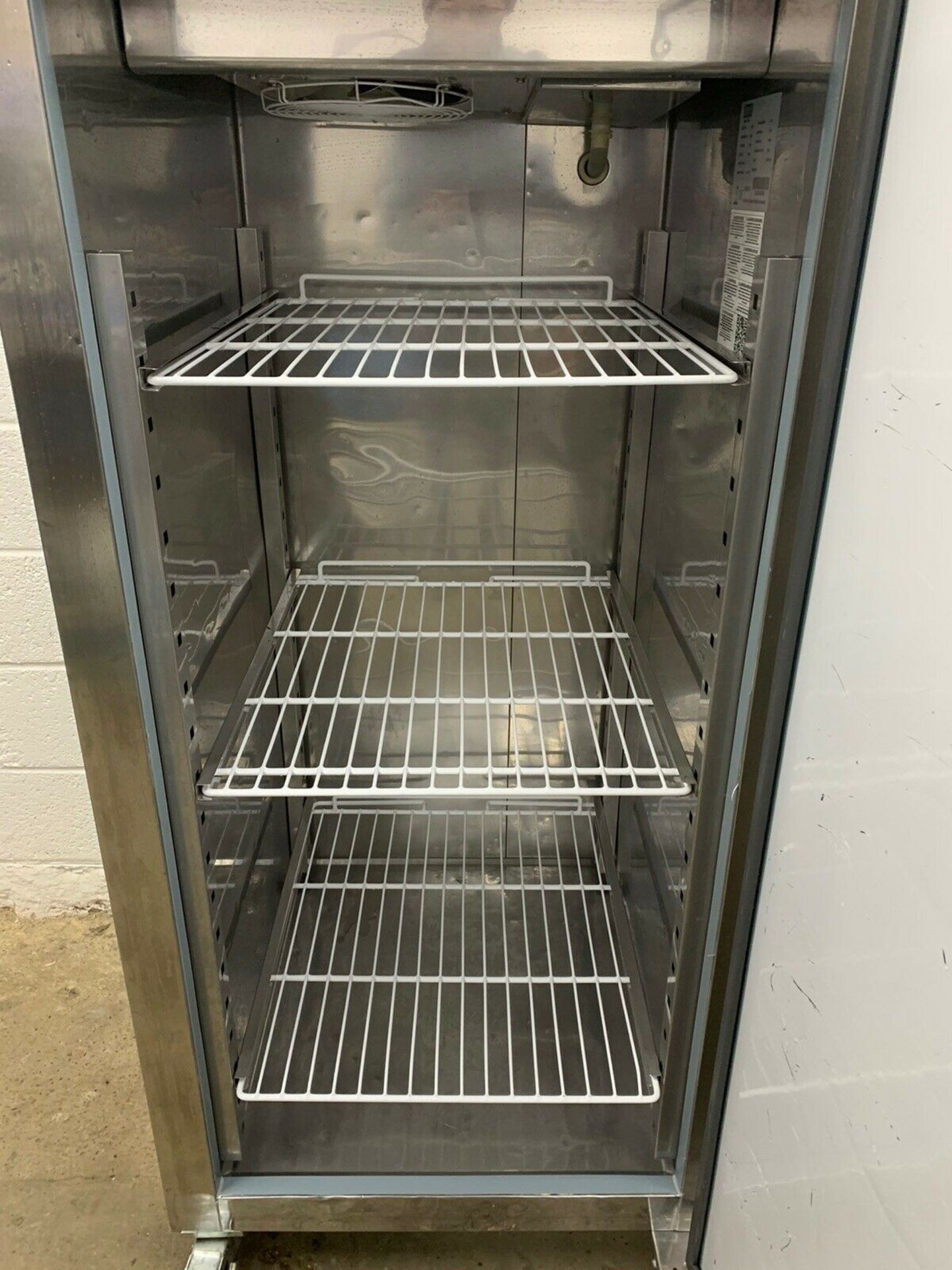 Polar U633 Single Door Freezer - Image 6 of 7