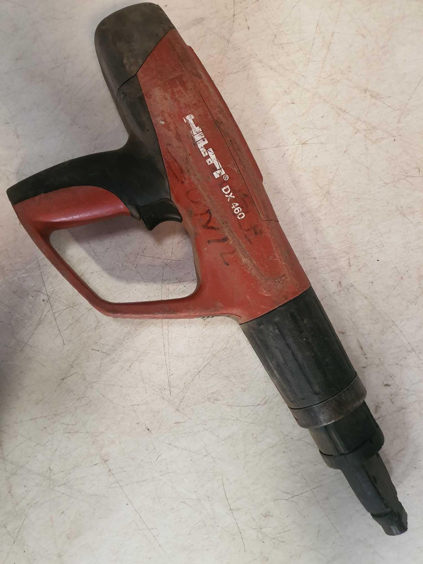 Hilti powder powered nail gun - Image 2 of 2