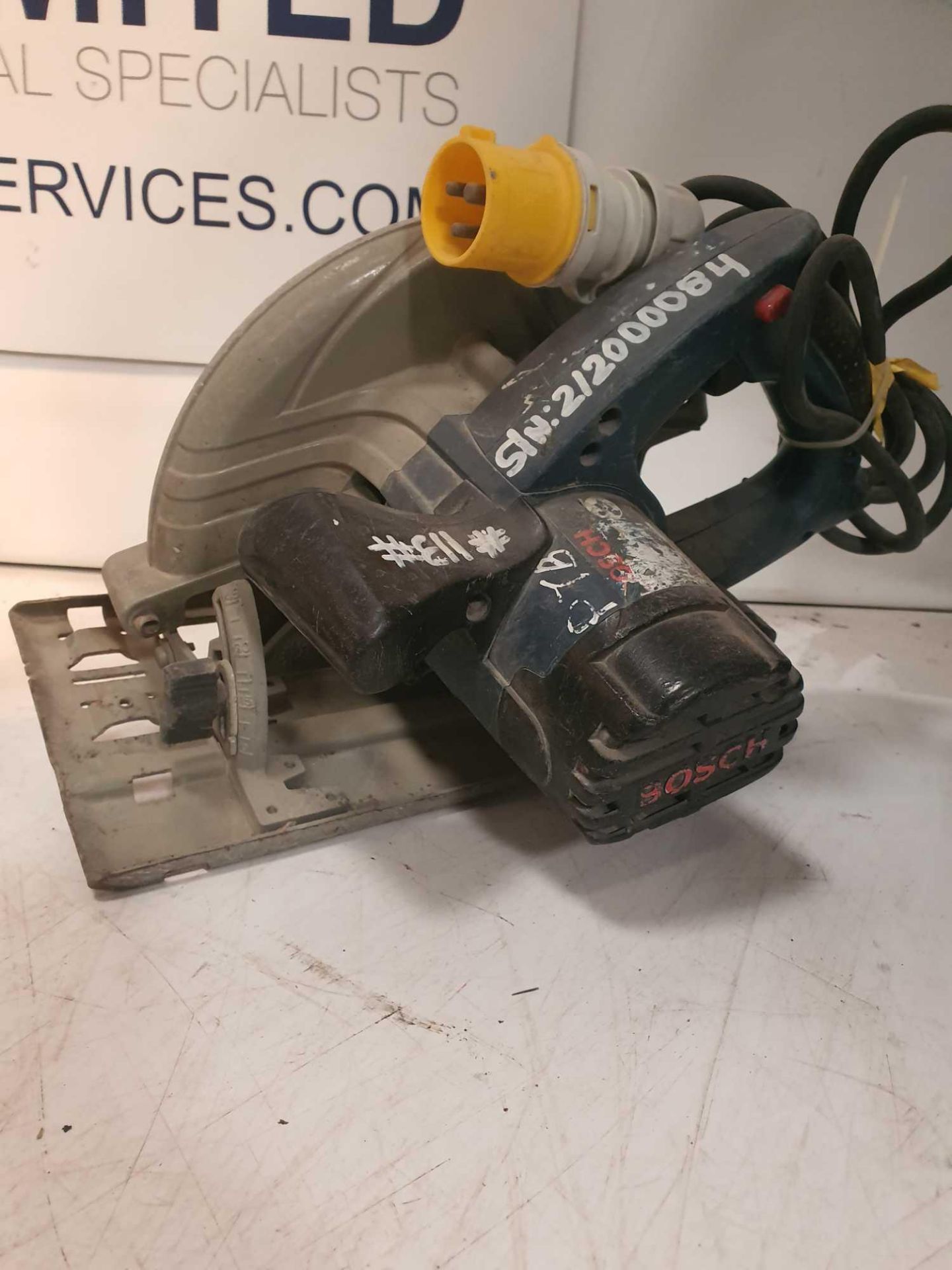 Bosch 110v circular saw - Image 2 of 2