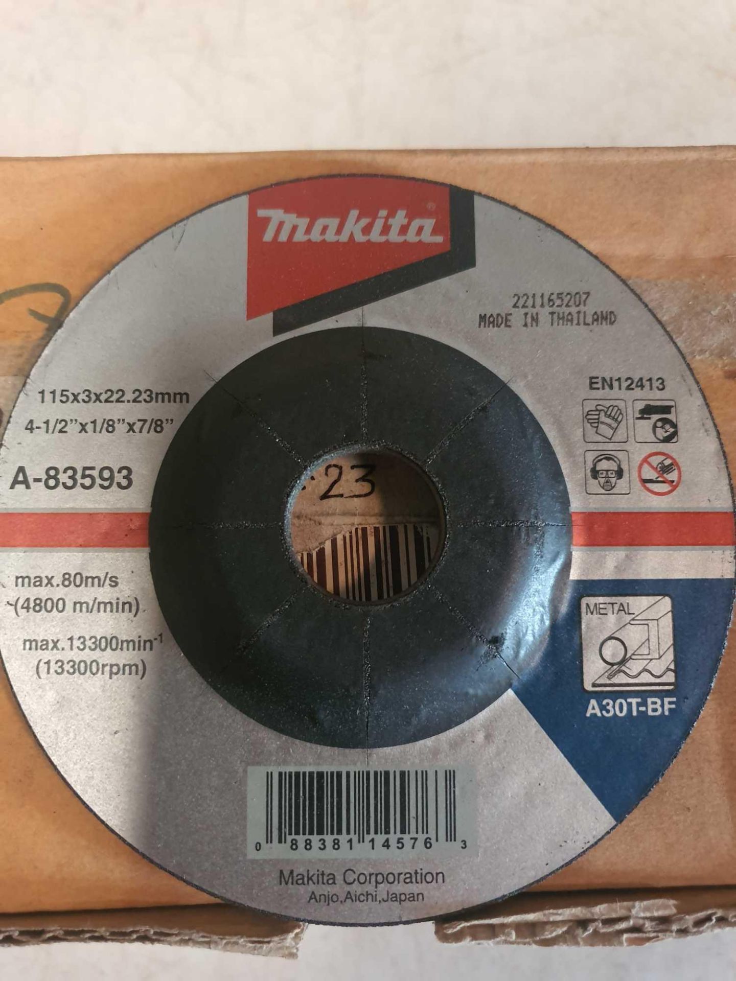 Makita cutting discs - Image 2 of 2