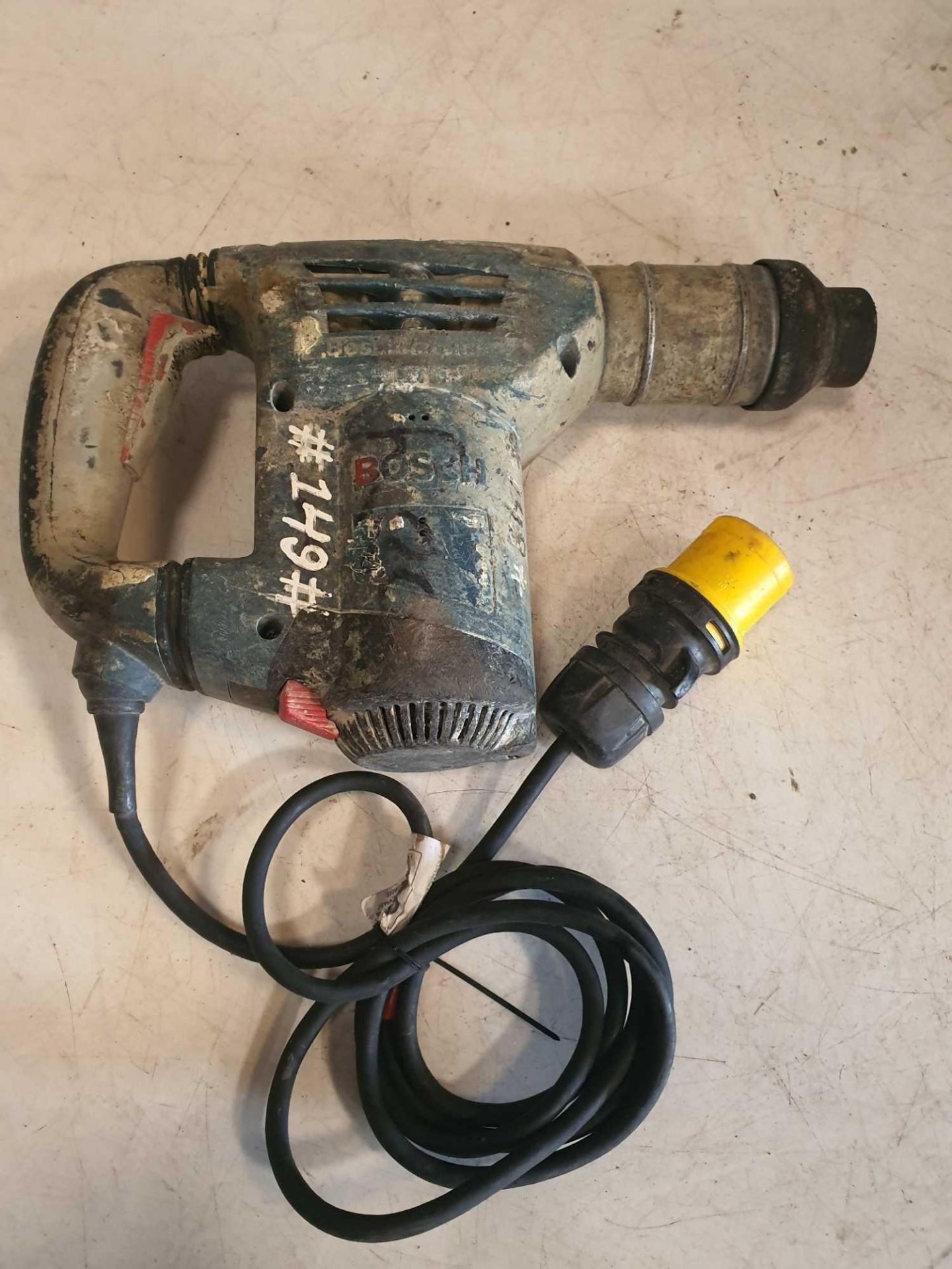 Bosch 110v hammer drill - Image 2 of 2