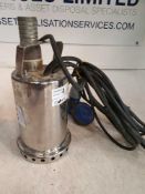 Submersible pump