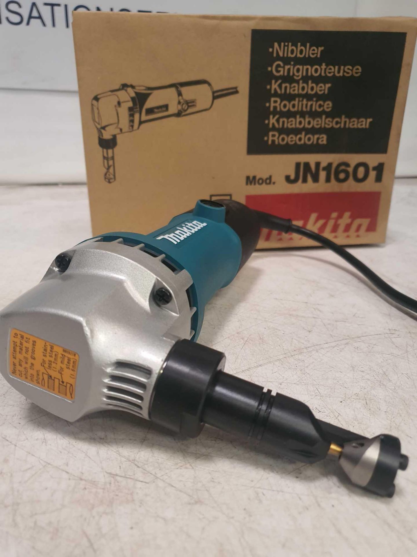 Makita 110v sheet nibbler - Image 3 of 3