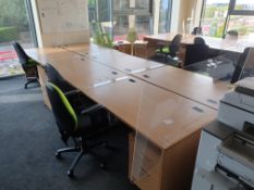 6 Person Workstation / Desks with covid screens