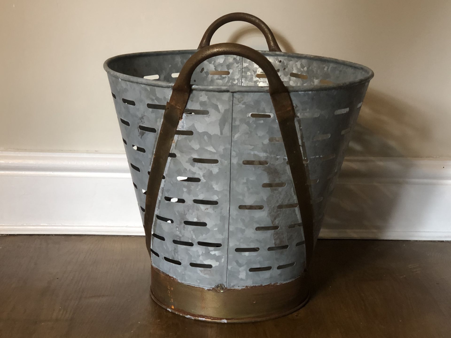 Metal Olive Bucket - Image 2 of 4