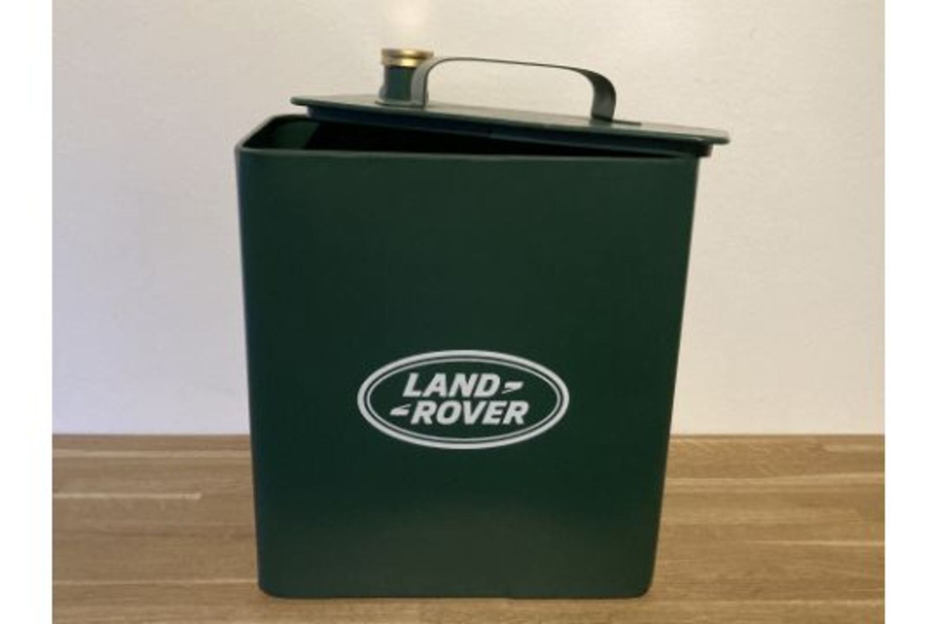 Land Rover Oil Can - Image 2 of 4