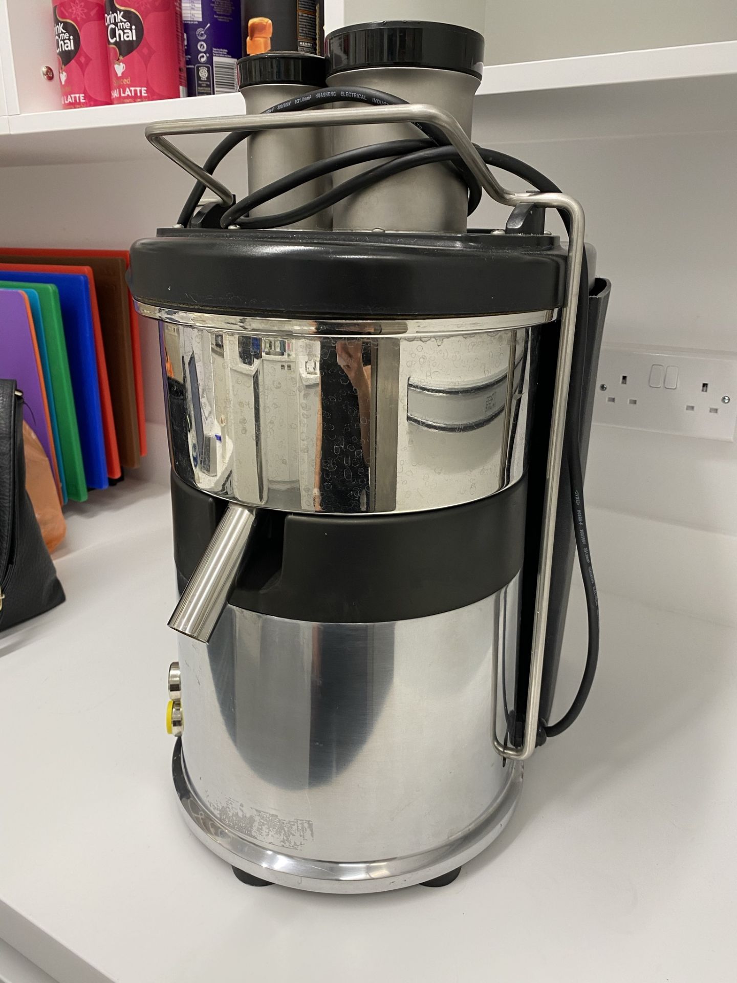 Ceado ES700 Juicer - Image 2 of 3