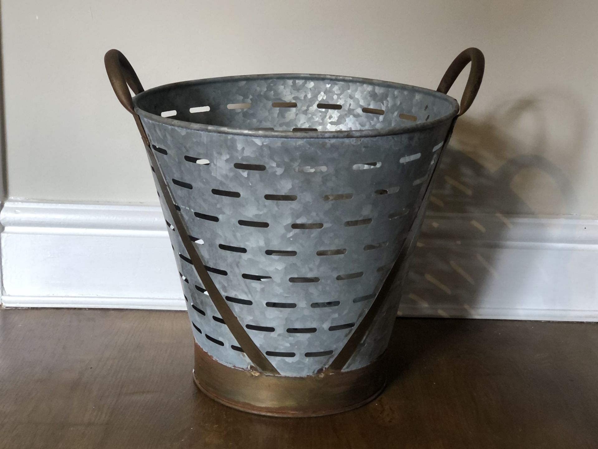 Metal Olive Bucket