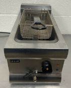 REFURBISHED LINCAT DF36 SINGLE BASKET FRYER 6KW