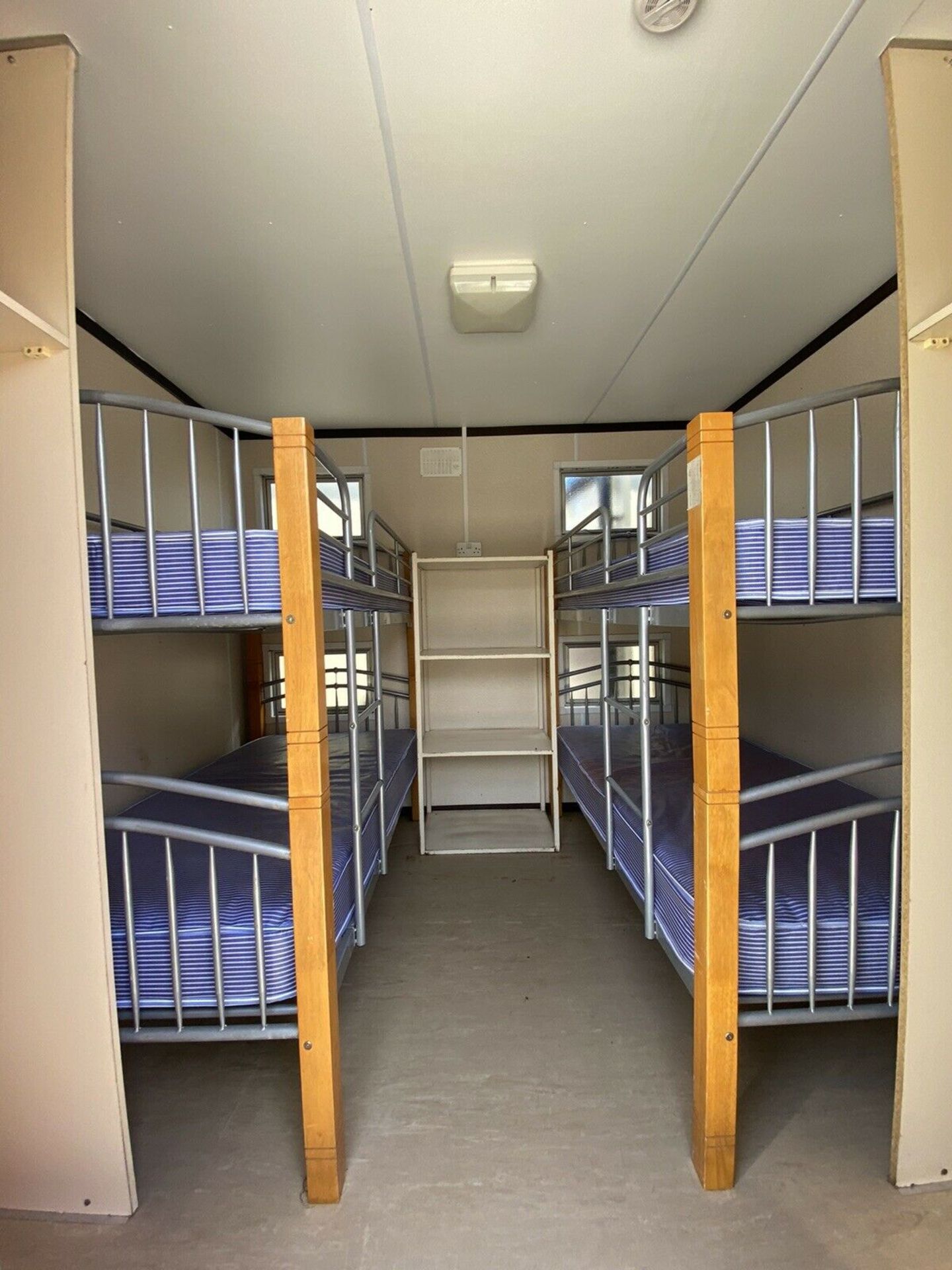 10 Man Sleeper Cabin - Image 12 of 12