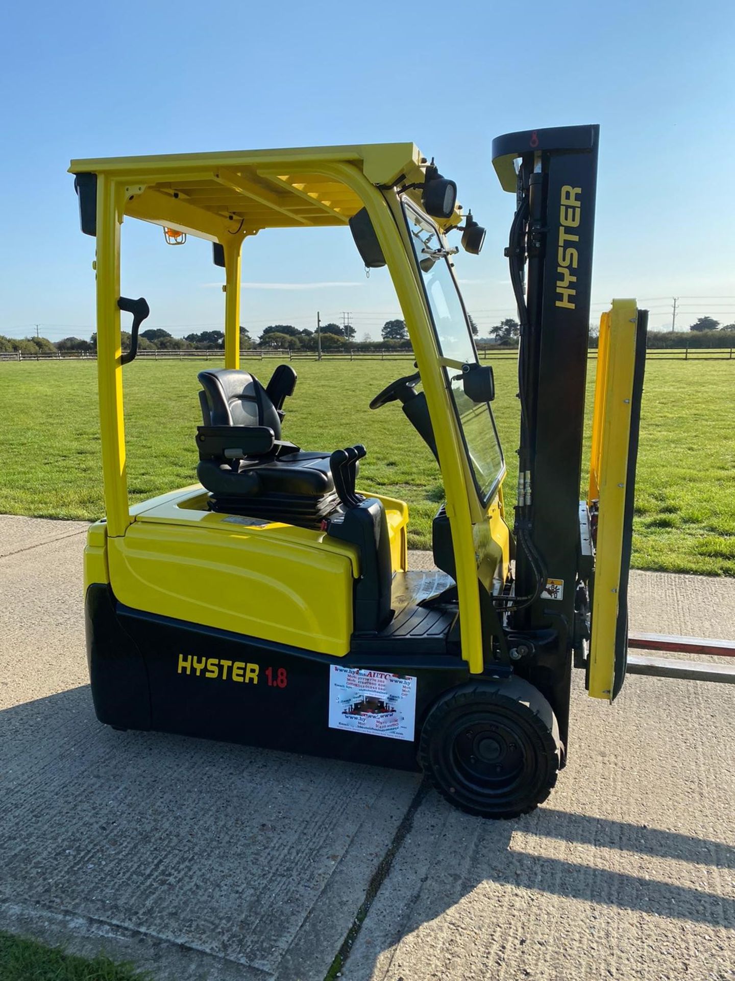 Hyster Electric Forklift