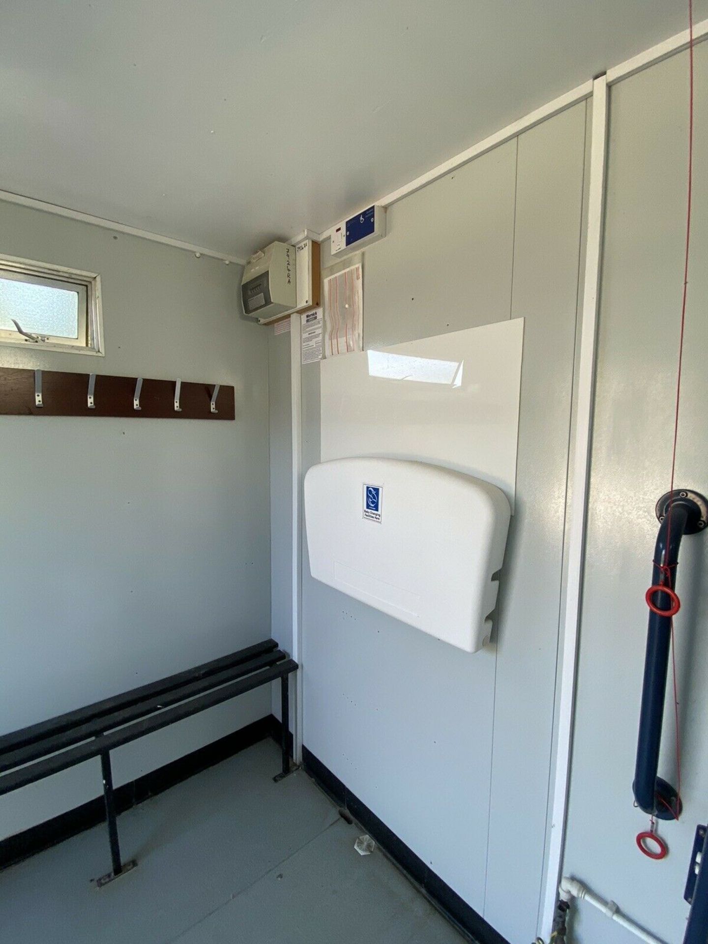 8ft X 8ft Disabled Toilet Block, Site Cabin - Image 4 of 12