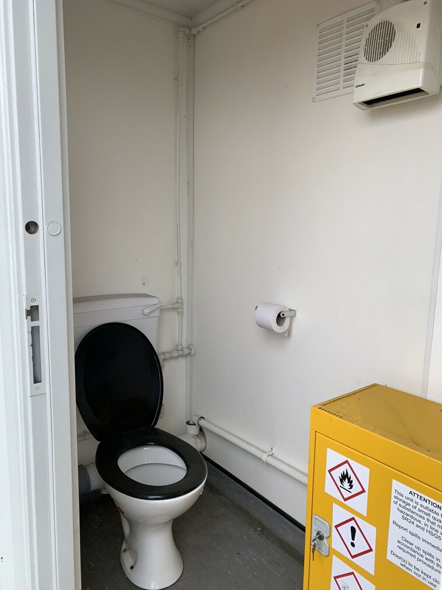 Anti Vandal Steel Portable Toilet Block - Image 10 of 11