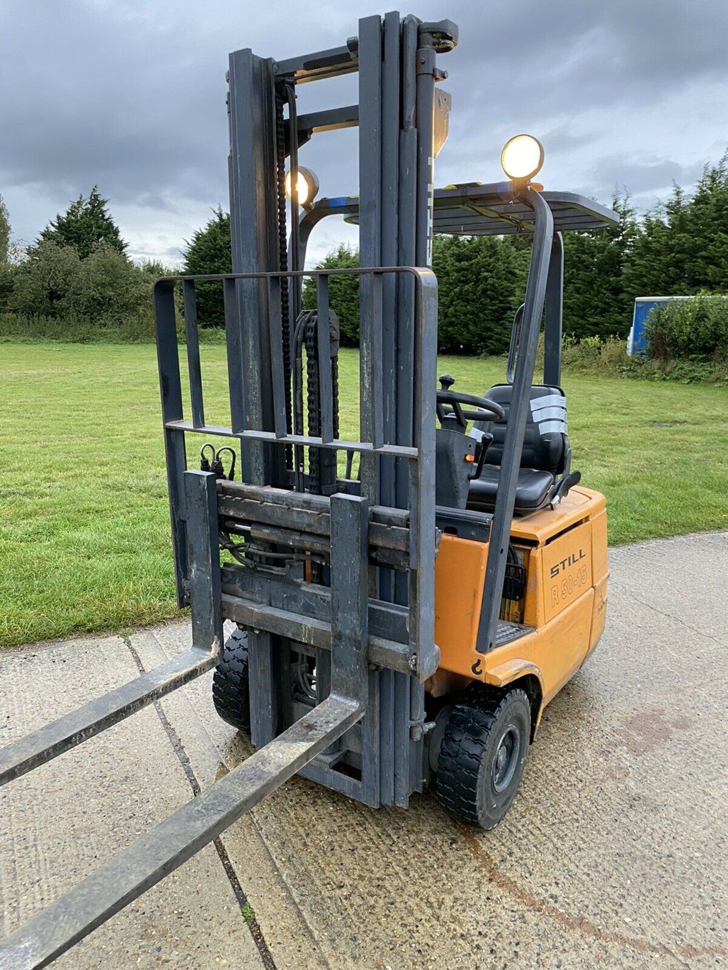 Still Electric Forklift - Image 3 of 4