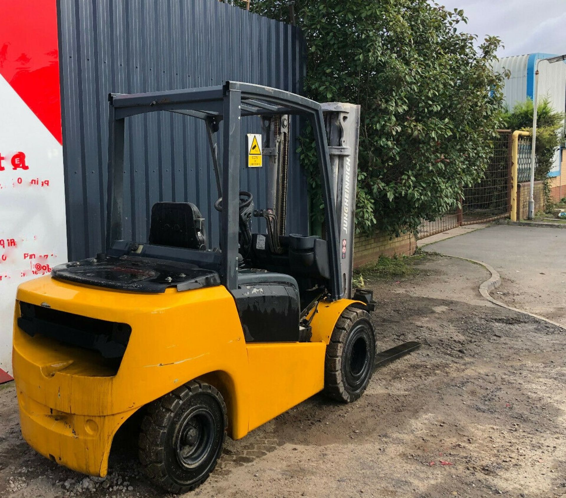 Jungheinrich DFG 430 Diesel Forklift 2014 - Image 4 of 12