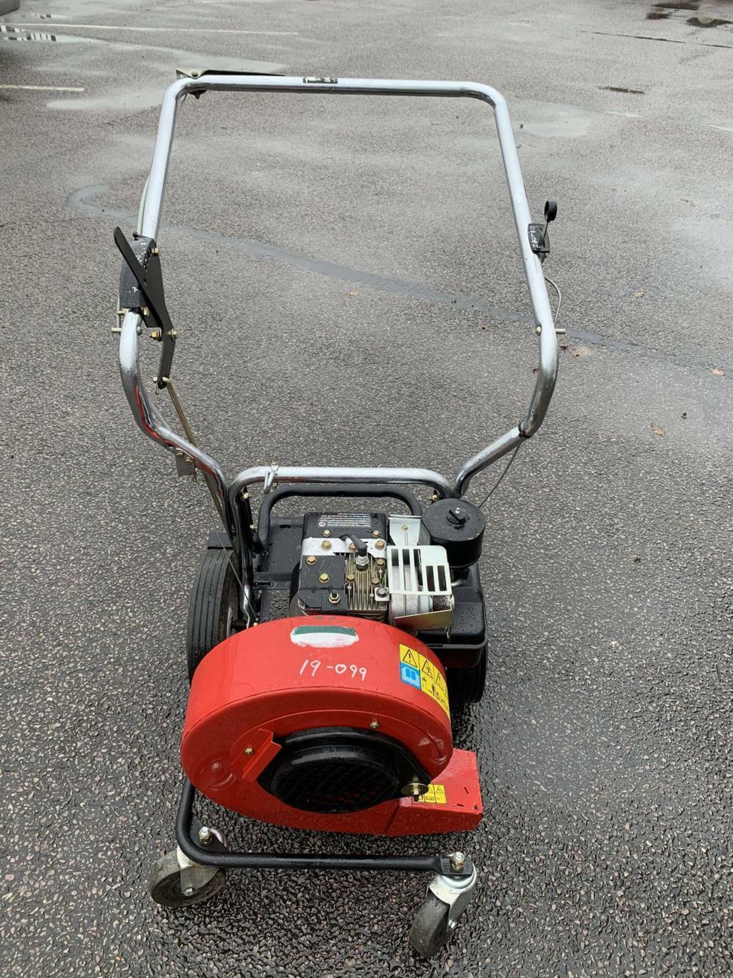 Toro Pedestrian Blower