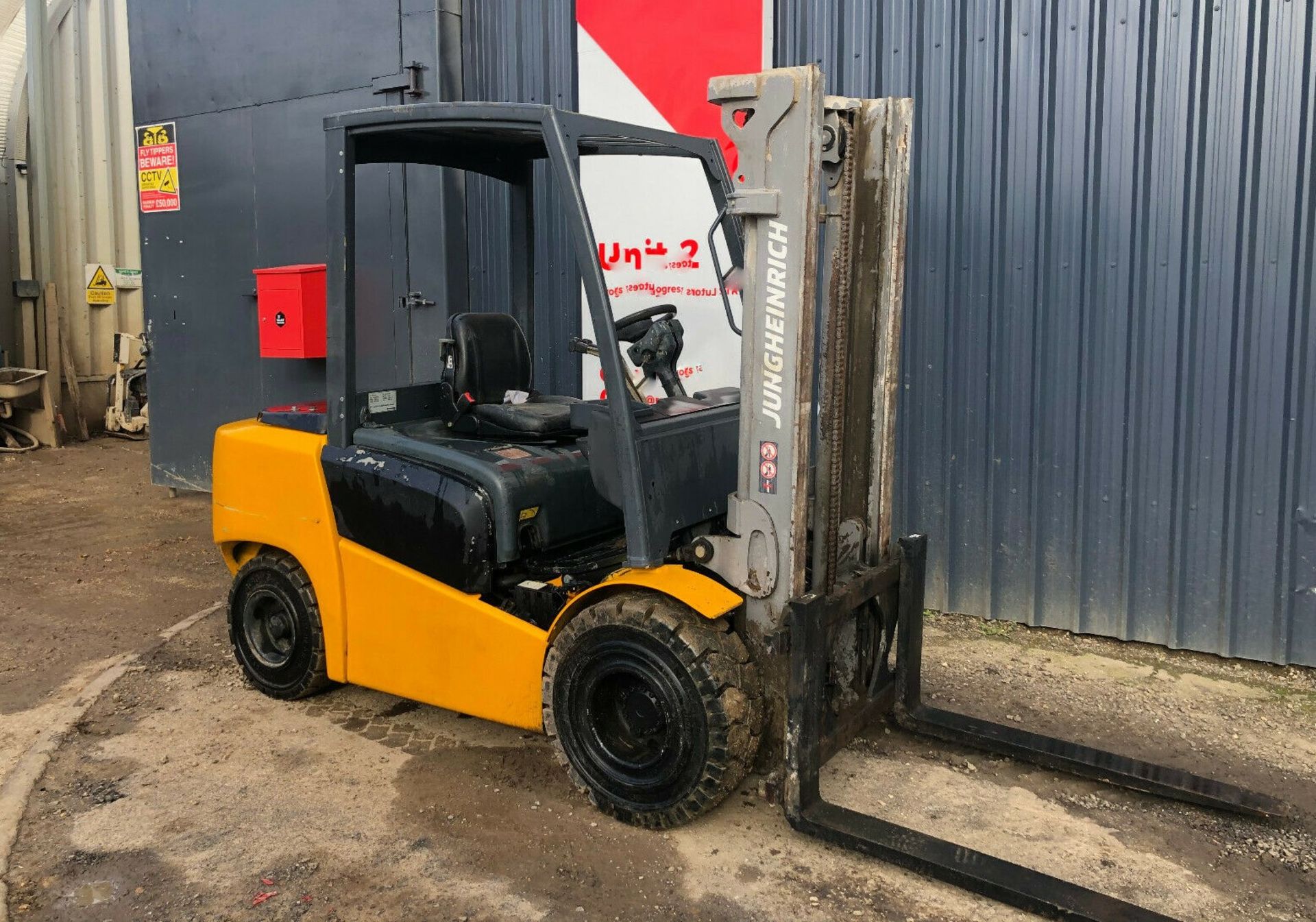 Jungheinrich DFG 430 Diesel Forklift 2014 - Image 3 of 12