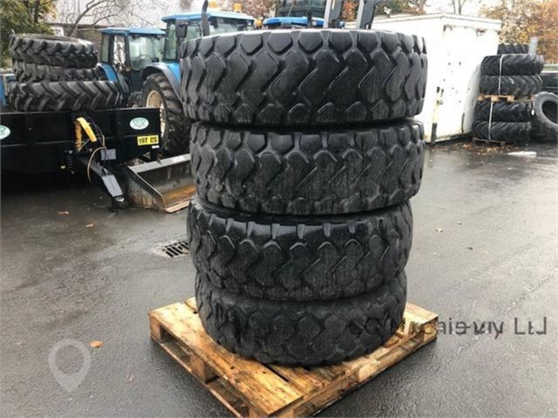 JCB Tyres and Rims