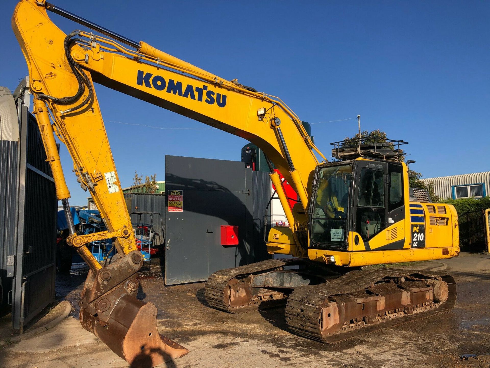 Komatsu PC210 LC-10 Excavator 2016 - Image 2 of 12