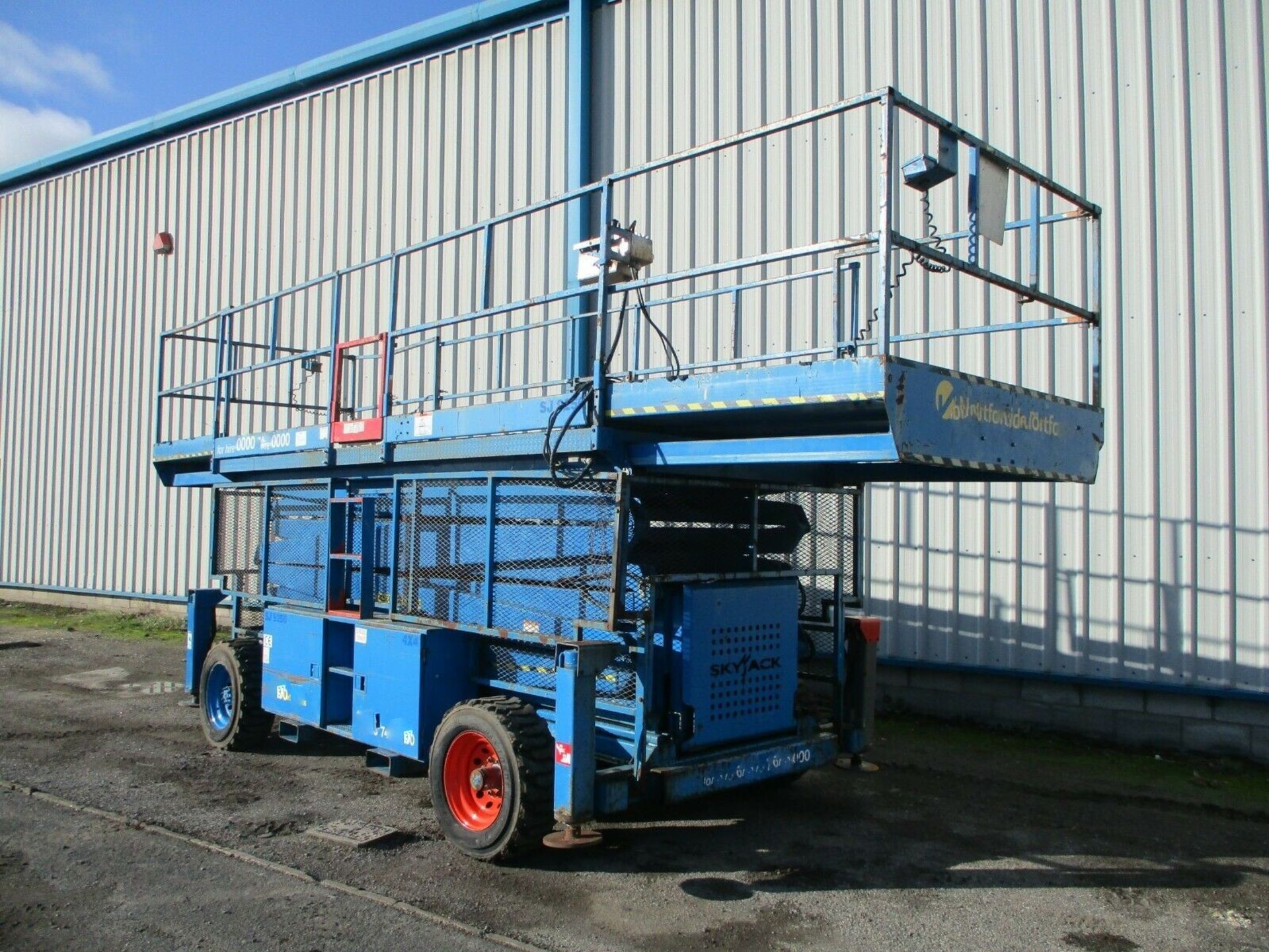 Skyjack SJ9250 Scissor Lift 2007 - Image 10 of 12