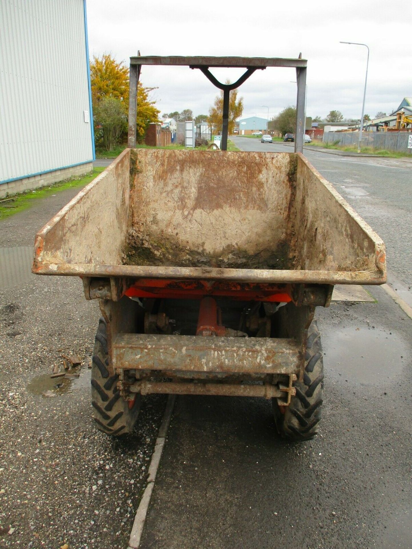 1 ton Ausa 108DA High Tip Dumper - Image 4 of 10