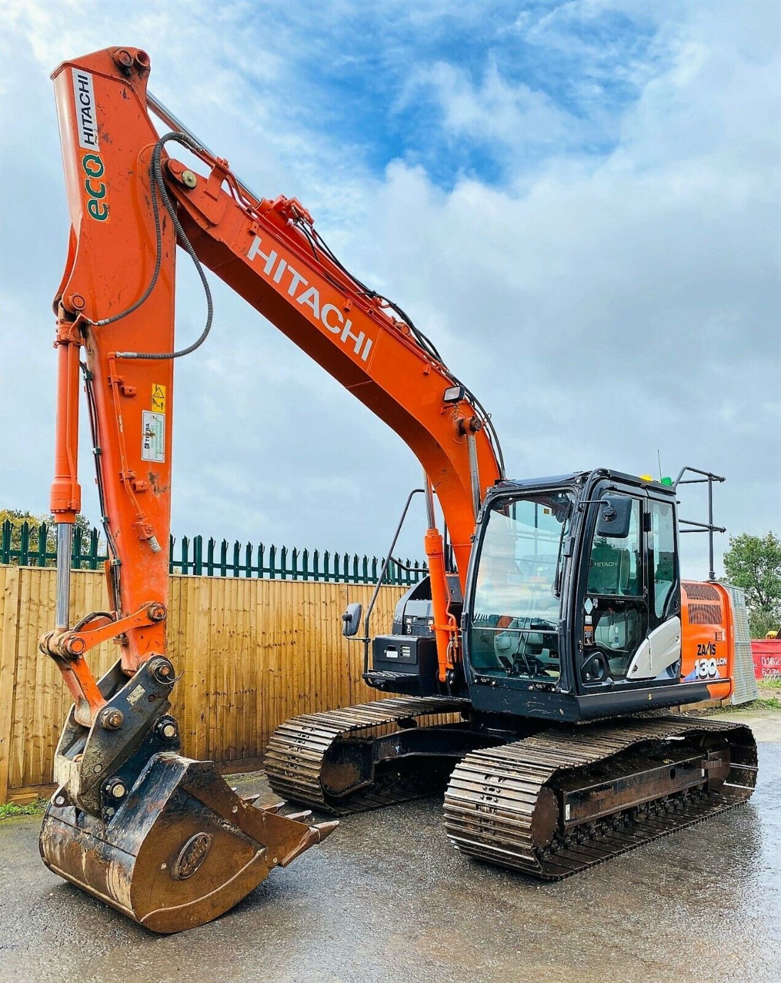 Hitachi ZX130 LCN-6 Excavator / Dumper 2017 - Image 4 of 12