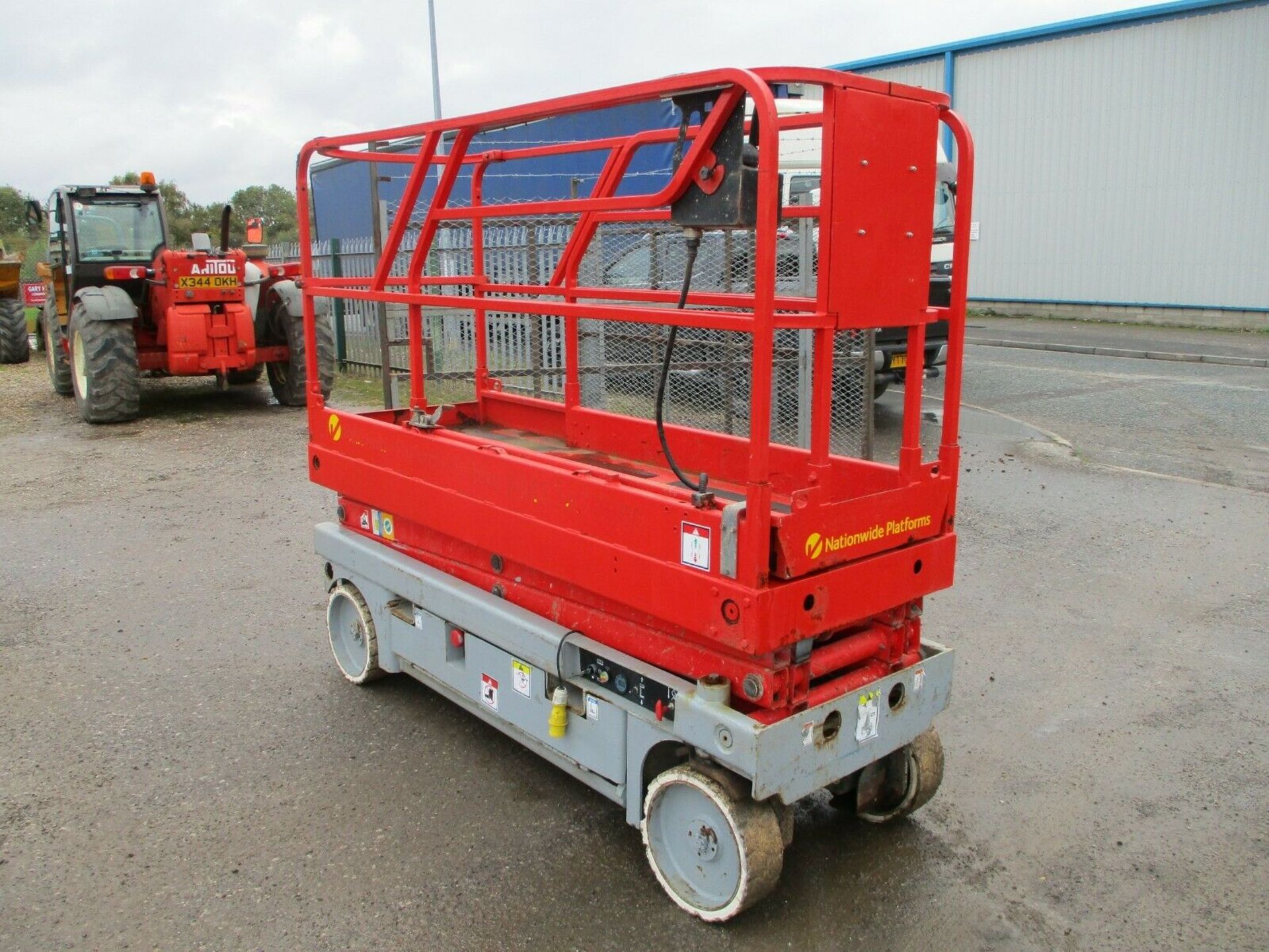 Haulotte Compact 8 Cherry Picker 2007 - Image 4 of 8