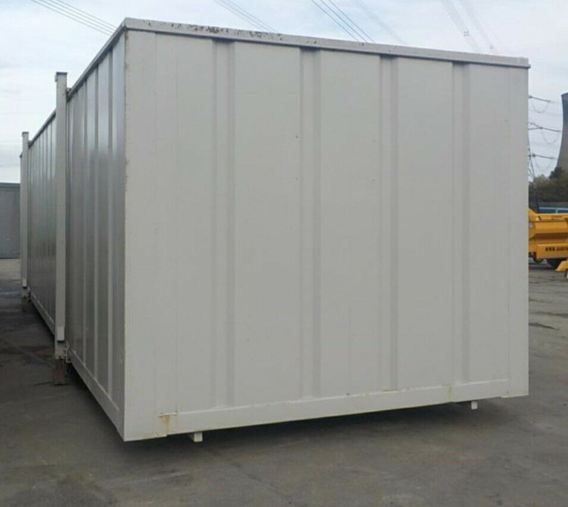 32ft Unisex Shower Block. - Image 4 of 10