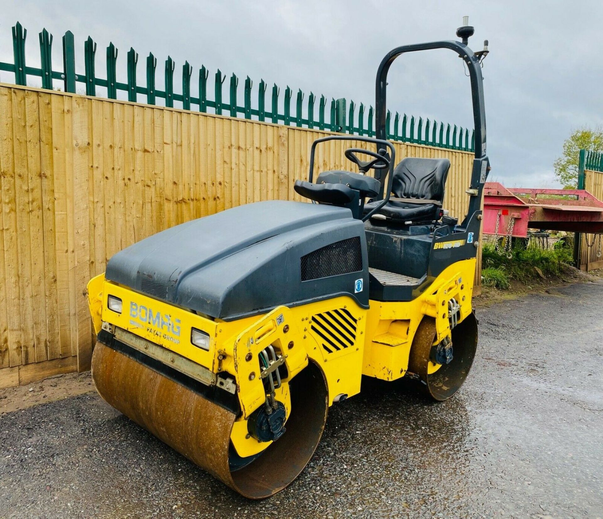 Bomag BW120 AD-4 Tandem Roller 2011 - Image 3 of 10