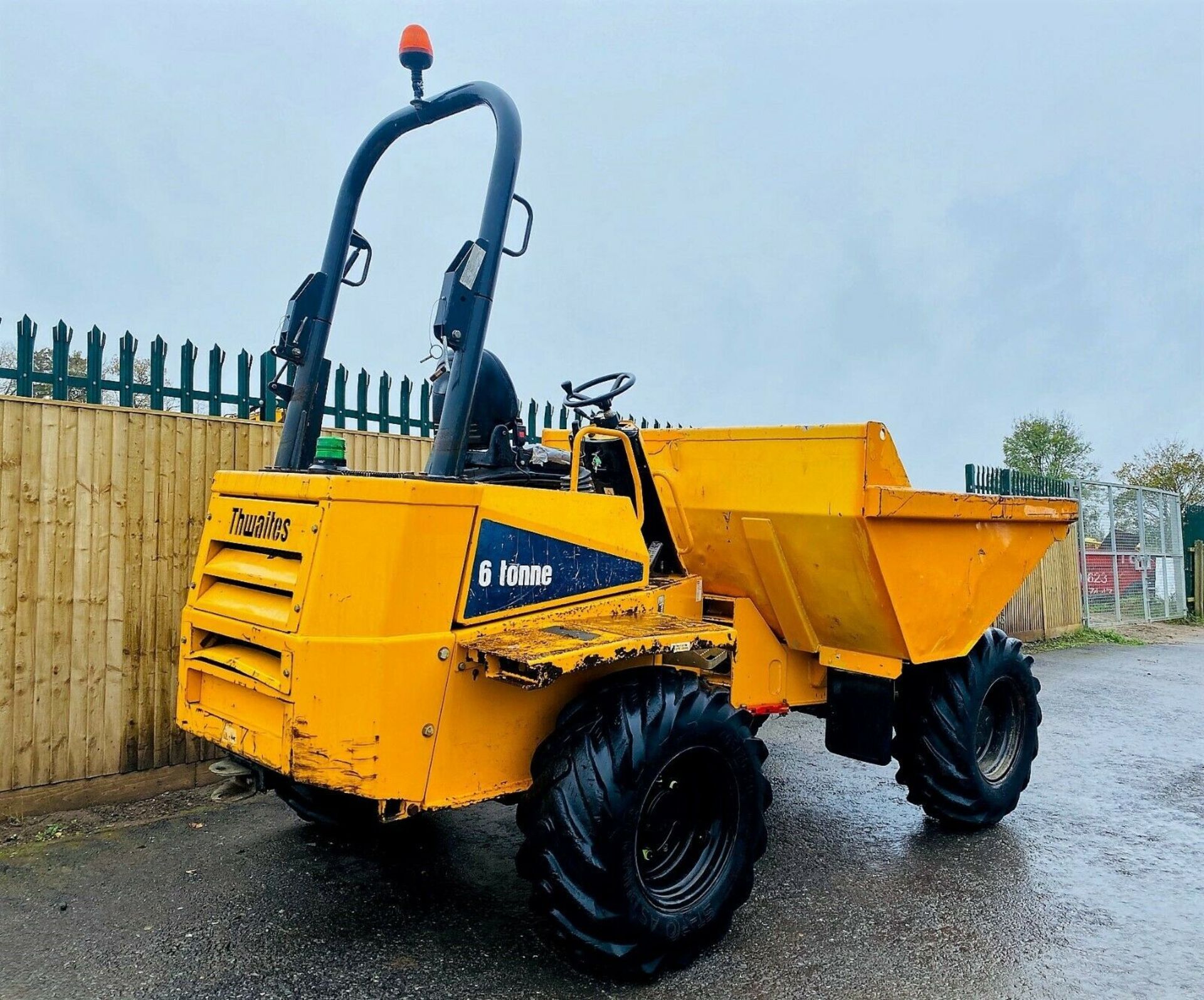 Thwaites 6 Tonne Straight Tip Dumper 2012 - Image 4 of 12