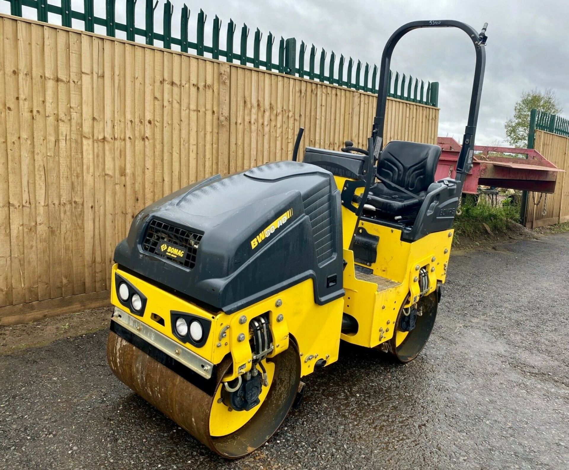 Bomag BW80 AD-5 Tandem Roller 2018 - Image 4 of 10