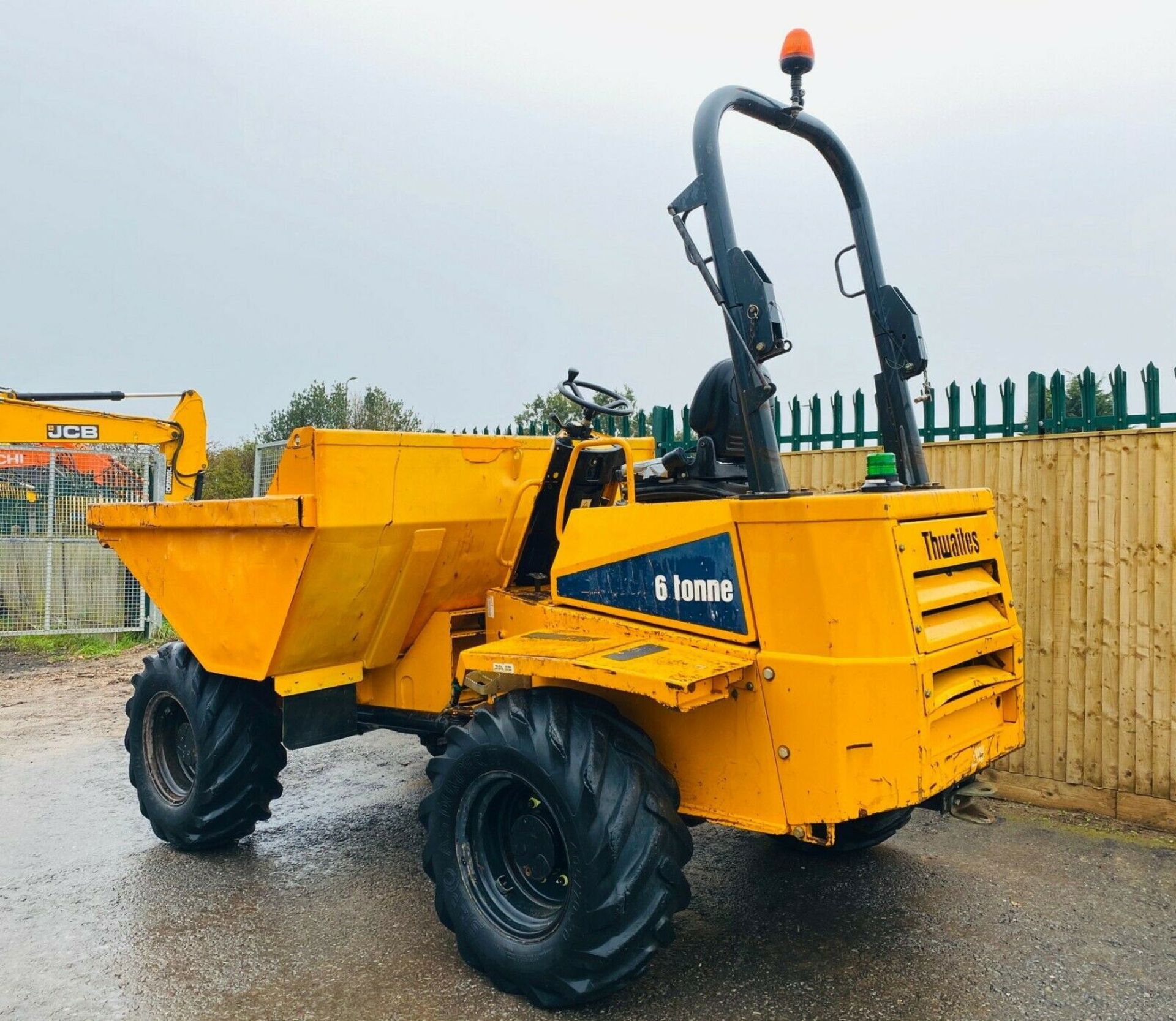 Thwaites 6 Tonne Straight Tip Dumper 2012 - Image 5 of 12