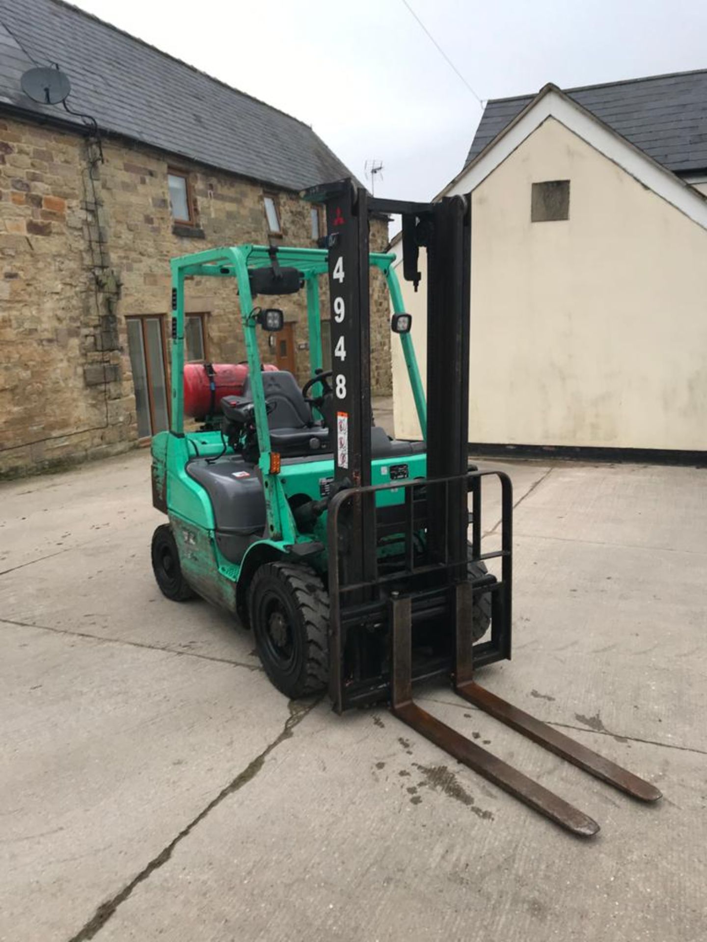 Mitsubishi 2.5 Ton Gas Forklift Truck 2015 - Image 4 of 10