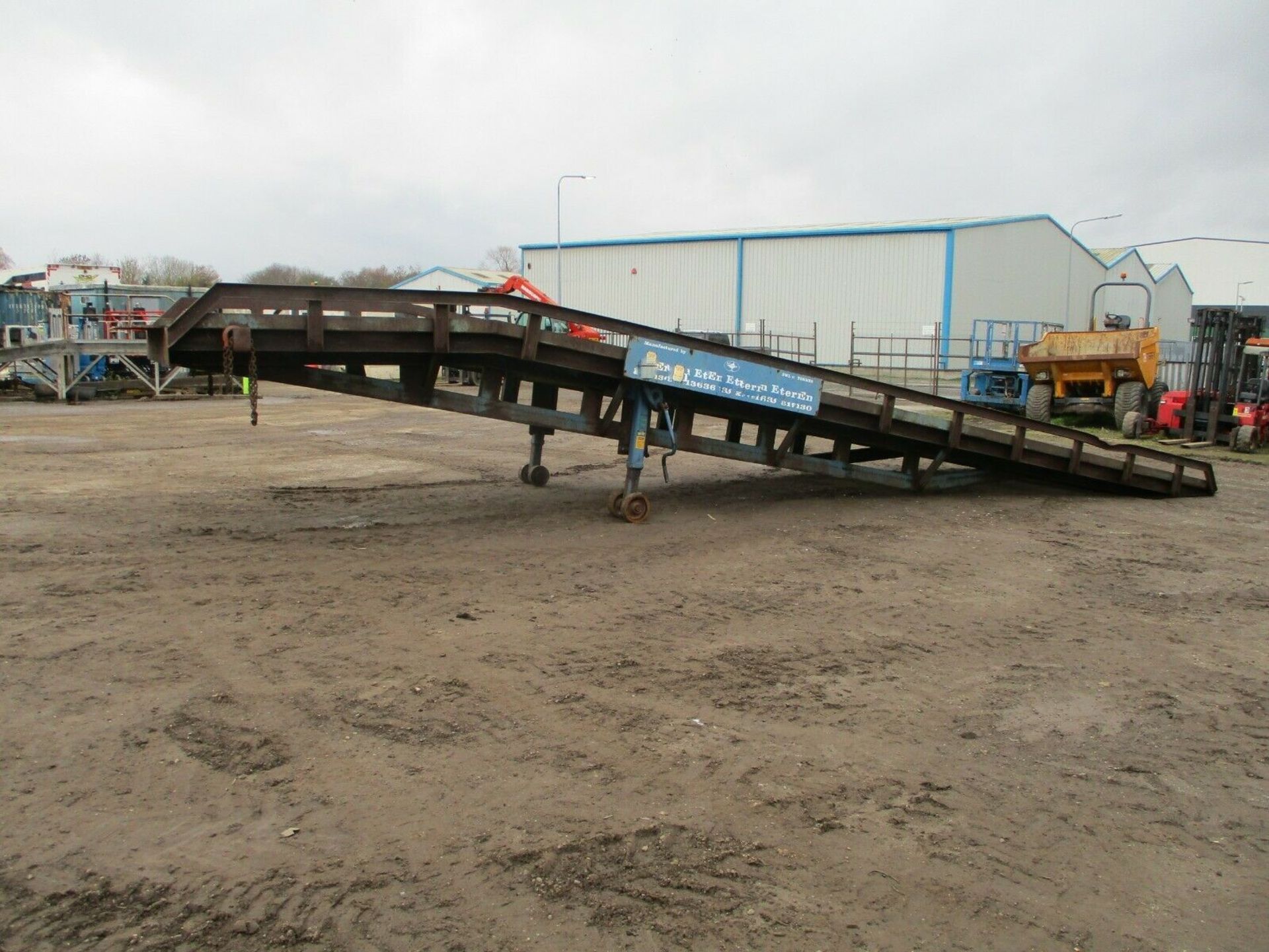 Heavy Duty Loading Ramp 15 Tonne. - Image 7 of 11