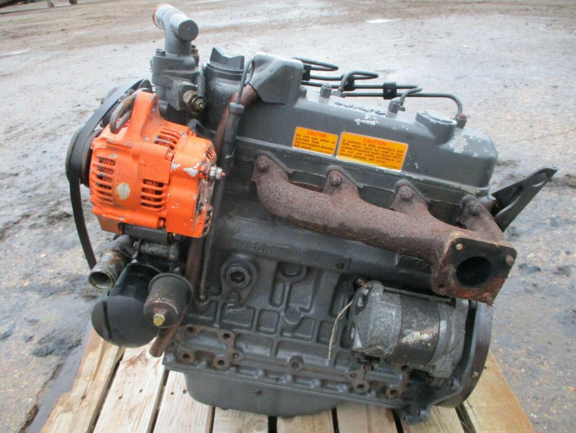 Kubota V1505 Diesel 4 Cylinder Electric Start Engine - Bild 3 aus 6