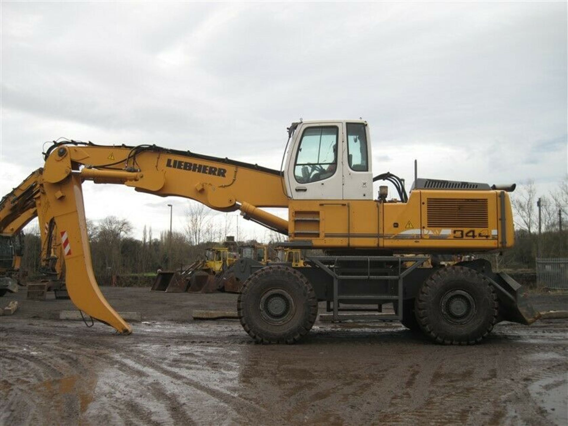 Liebherr 944C Scrap Rehandler 2008 - Image 5 of 7