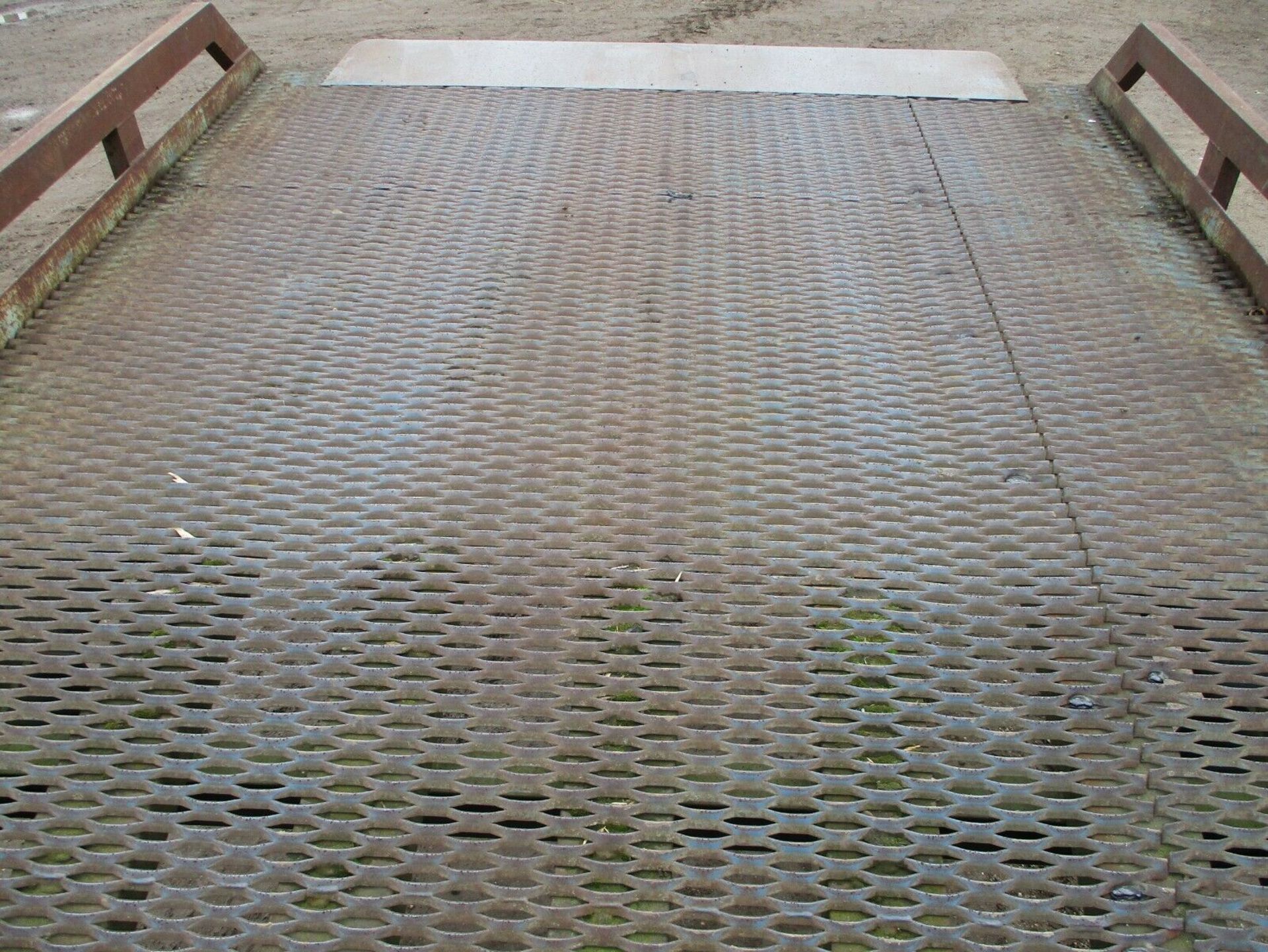 Heavy Duty Loading Ramp 15 Tonne. - Image 11 of 11